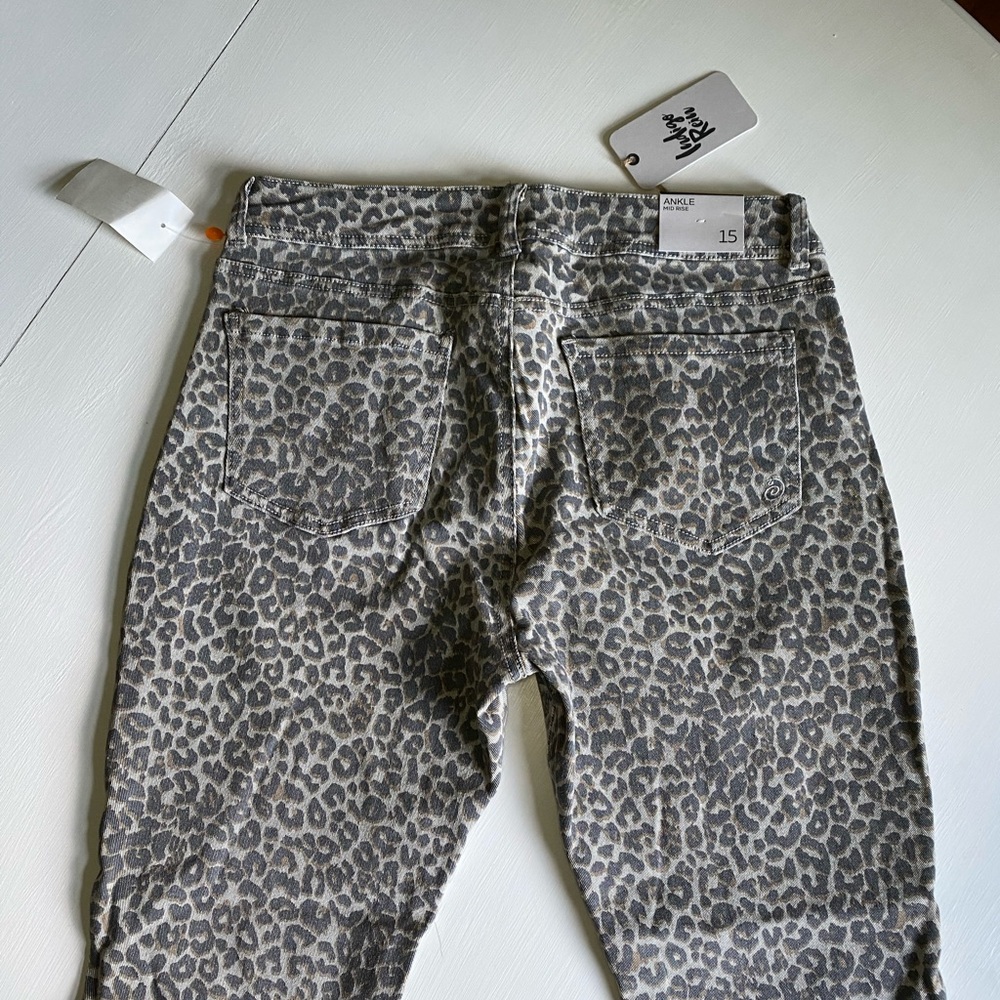 Indigo Rein leopard print cropped skinny jeans - Picture 9 of 16